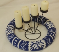 Mlin nakitin Knitted Advent Wreath